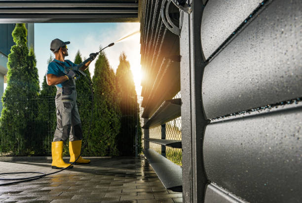 Best Animal Enclosure Cleaning  in Laurel, VA
